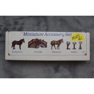Miniature Accessory Standing Horse Foot Bridge Walking Horse Mailboxes Village